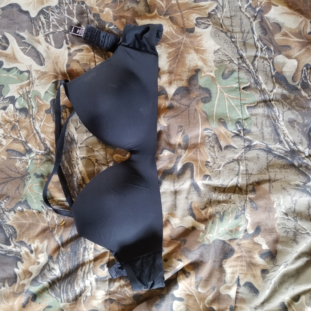 36b no underwire t shirt bra Victoria's secret